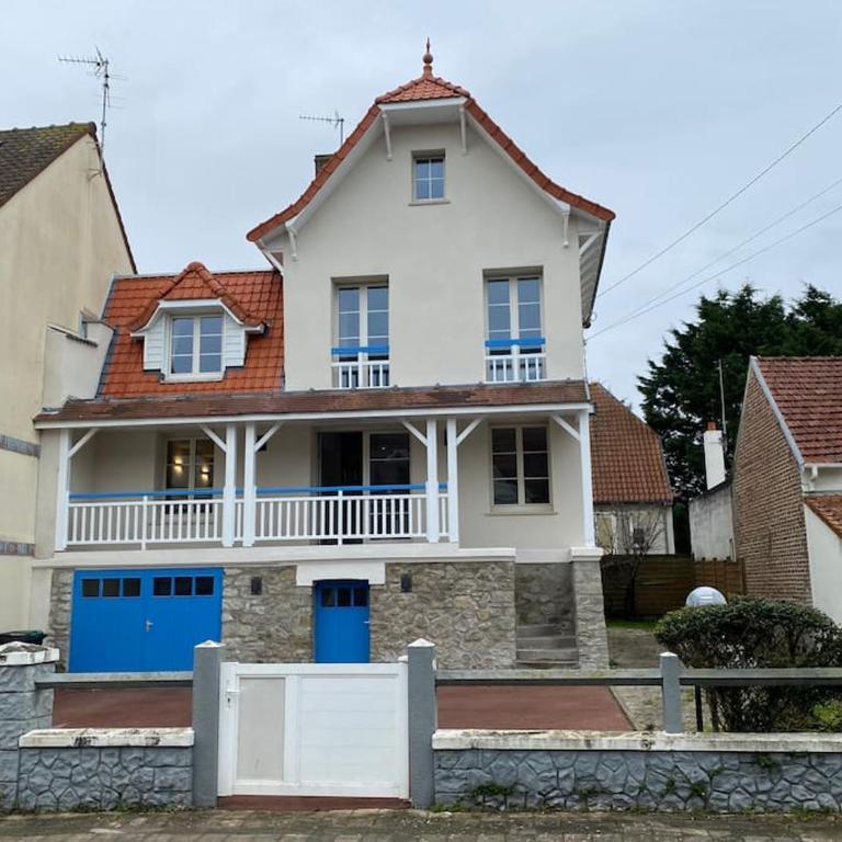 Spacieuse Touquettoise moderne idéalement située - linge de lit et serviettes inclus - Maison 3 Chambres - 1
