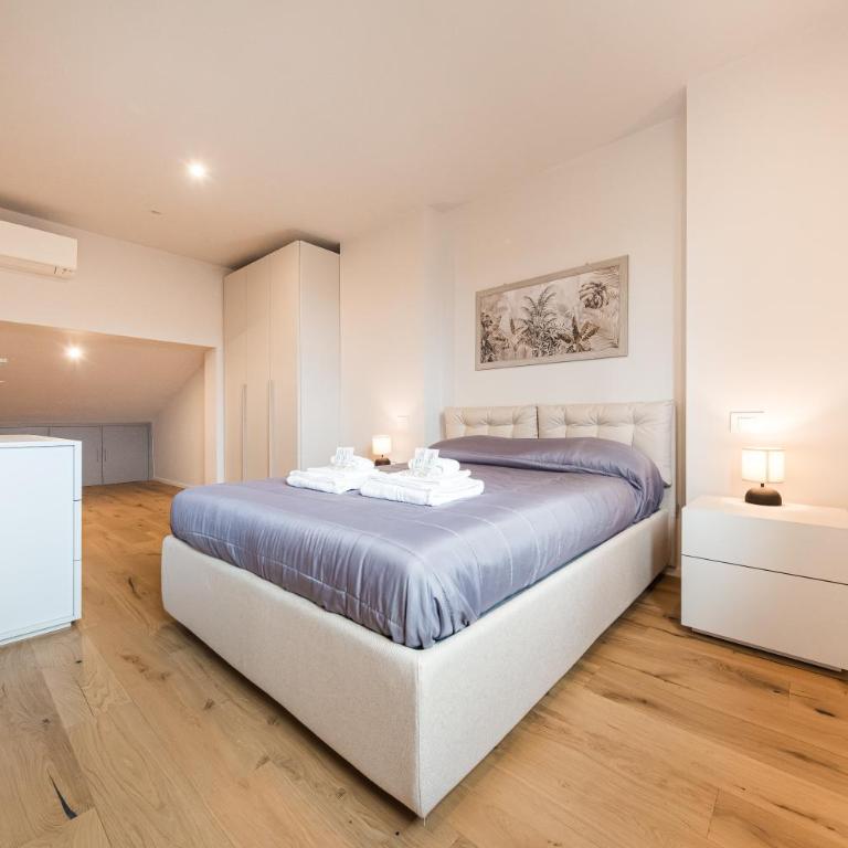 B&B del Borgo - Appartamento Deluxe con 2 Camere da Letto e Balcone - 12