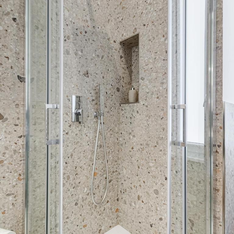 Casa di Zio Colosseo - Appartamento con 2 Camere da Letto - 68