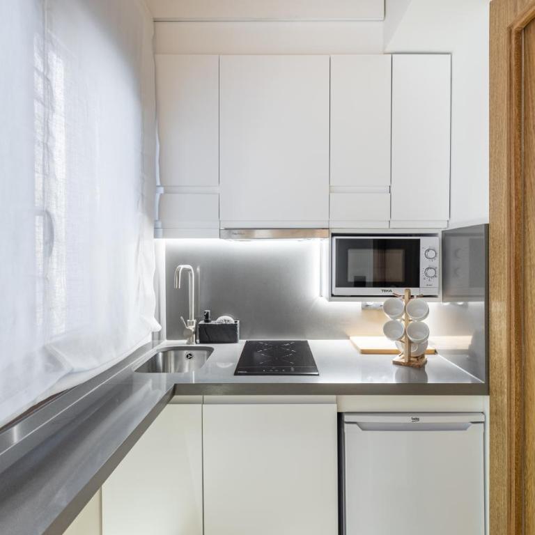 Casa Pasiegas, By DaiMar - Three-Bedroom Apartment - 5
