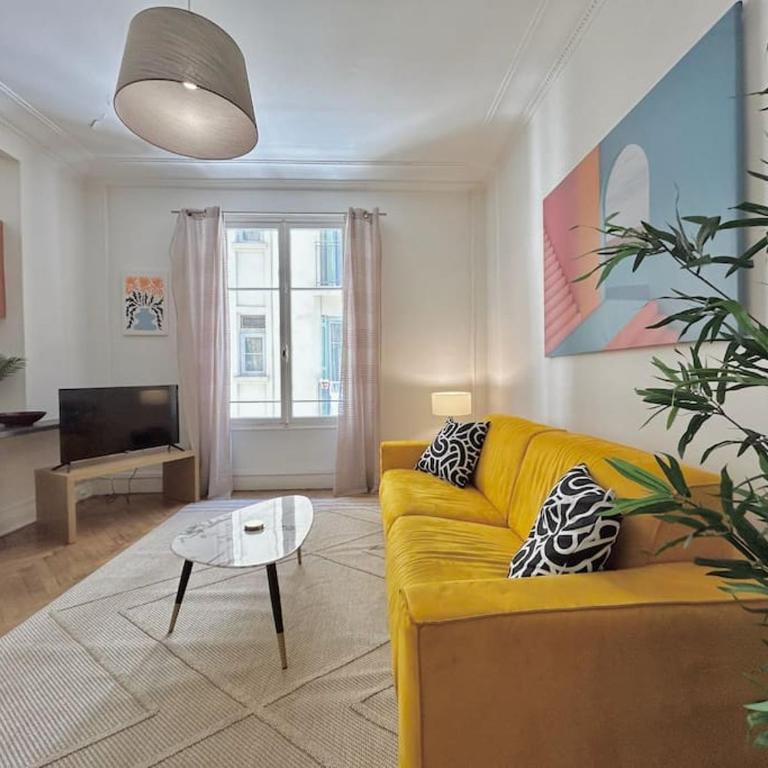 Charmant 3P en centre ville, spacieux et calme - Appartement 2 Chambres - 14