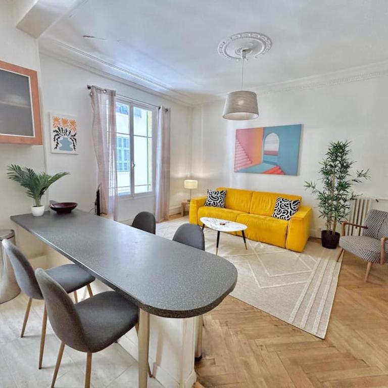 Charmant 3P en centre ville, spacieux et calme - Appartement 2 Chambres - 17