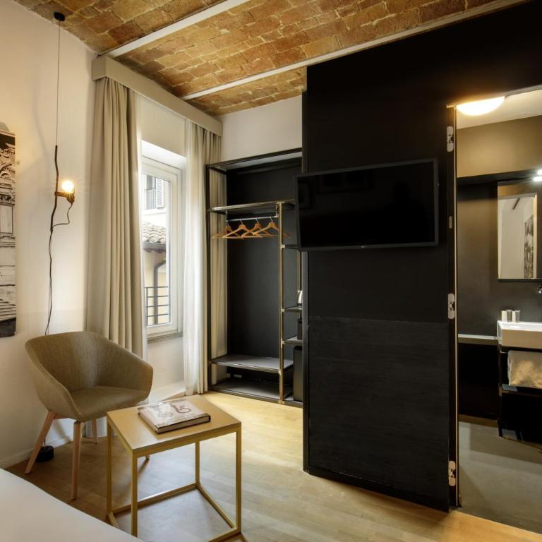 Coronari Palace - Deluxe Double Room - 4