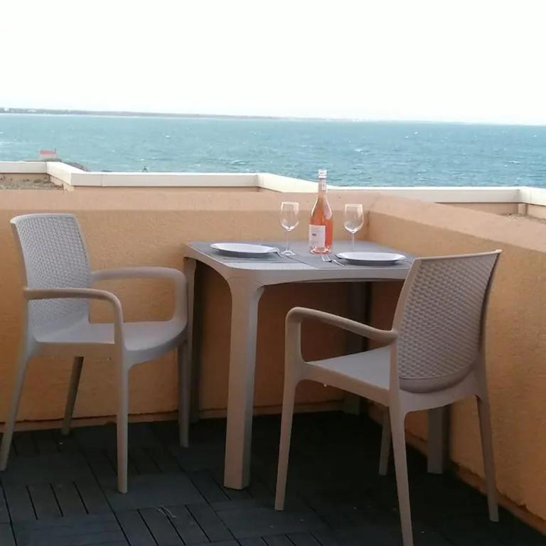 Horizon - Estudio con vistas al mar - 1
