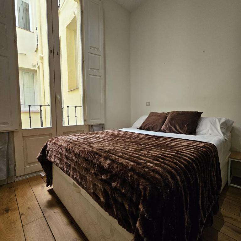 Hostal Arenal Madrid - Habitación Triple Executive - 4