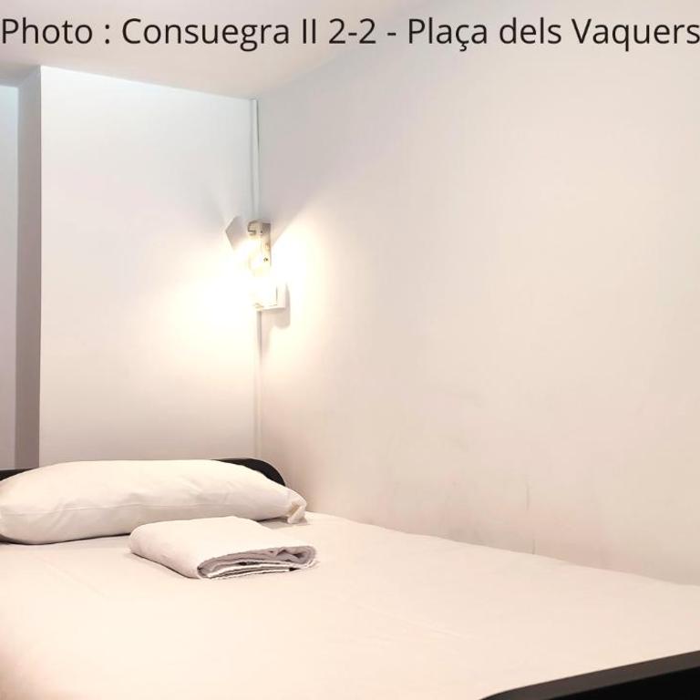 AC Apartaments Centre - Estudio con balcón - 2