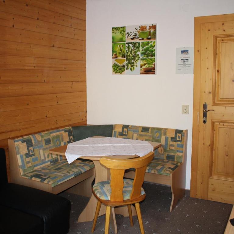Haus Schönleiten - Apartment mit 1 Schlafzimmer und Balkon - 5