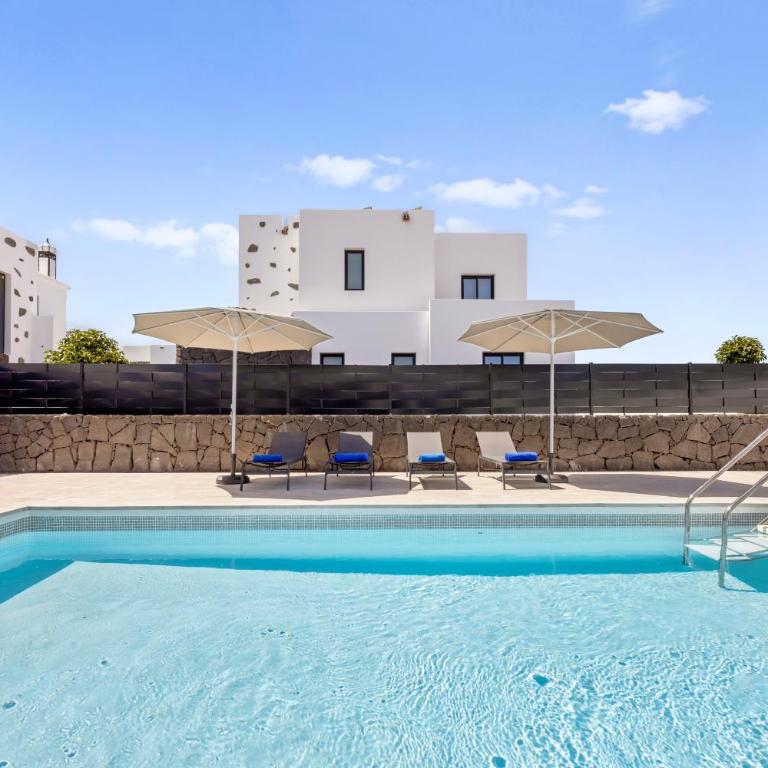Lanzarote Villa Volcan 7 - Two-Bedroom Villa - 10