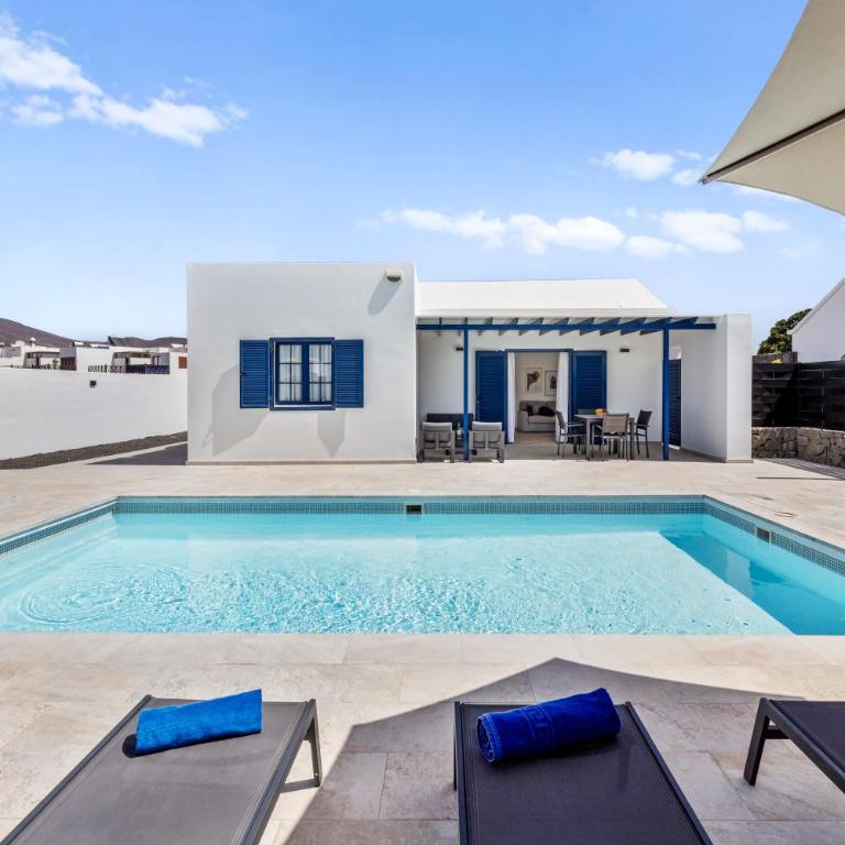 Lanzarote Villa Volcan 7 - Two-Bedroom Villa - 11
