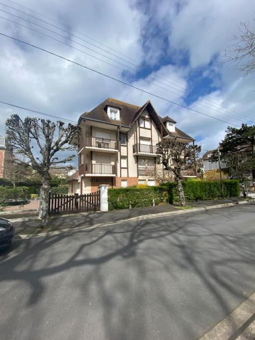 Charmant appartement en bord de mer - Two-Bedroom Apartment - 14