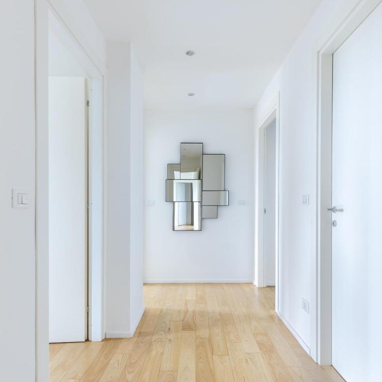 Lussuoso Appartamento vista Città - Borgo Po - Box Auto - Two-Bedroom Apartment - 13