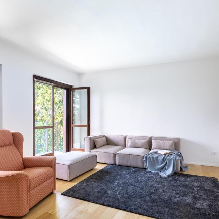 Lussuoso Appartamento vista Città - Borgo Po - Box Auto - Two-Bedroom Apartment - 2