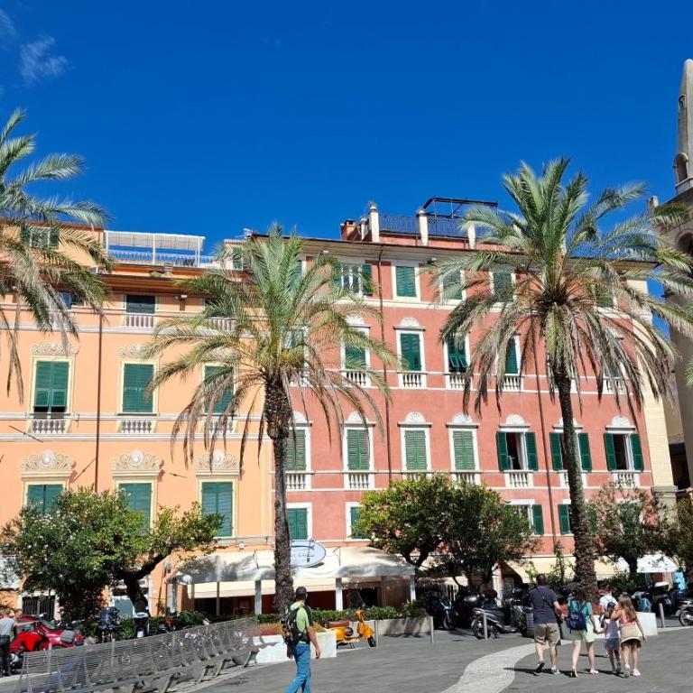 "Pini House", Private Park, shared Pool, Tennis with rackets, AC, Parking next home, additional Parking in Lerici, Cooking Lesson and Wine Tasting - Casa con 2 Camere da Letto - 54