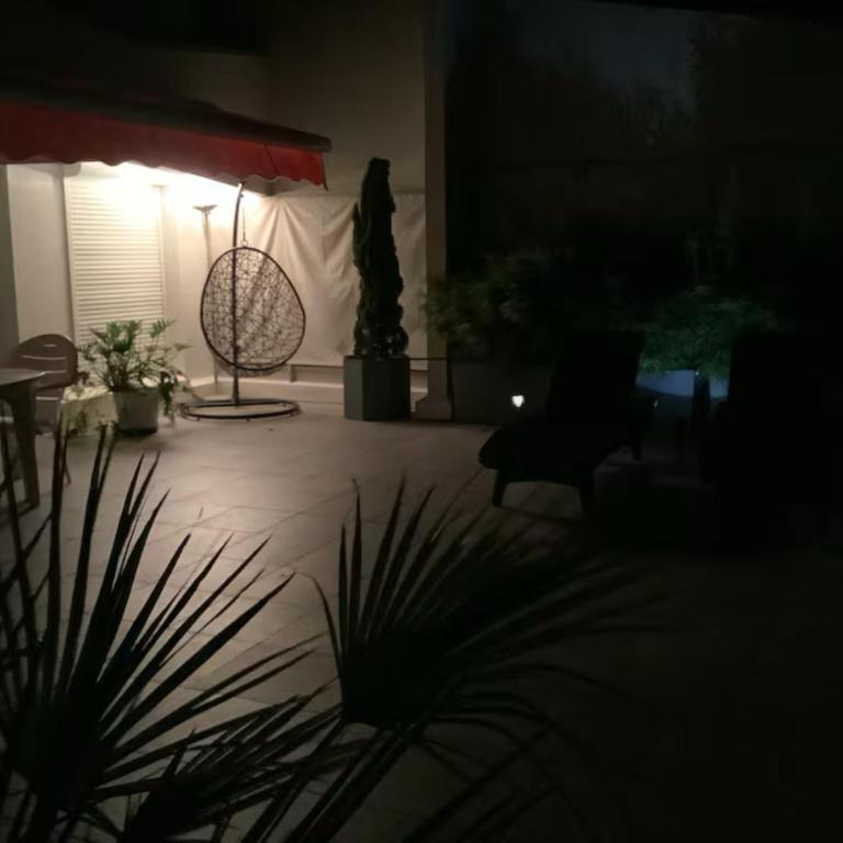 Studio 34m2 avec la terrasse 60m2, aperçu mer, parking, Clim, plage à 150 m,Wi-fi, piscine - Studio mit Terrasse - 44