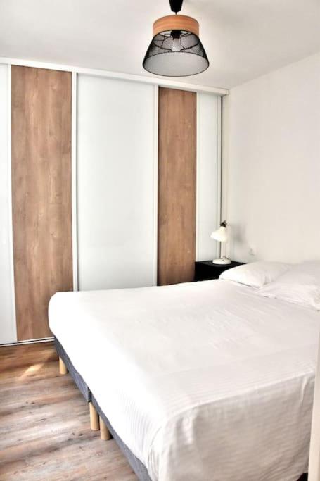 Hyper Centre - Élégant Appartement au Pied des Restaurants et Boutiques - Apartment mit 1 Schlafzimmer mit Stadtblick - 17