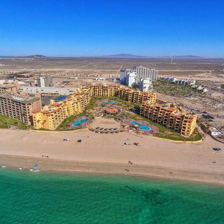 Sandy Beach Princesa A105 Ocean Front Resort - Two-Bedroom Apartment - Oceanfront - 5