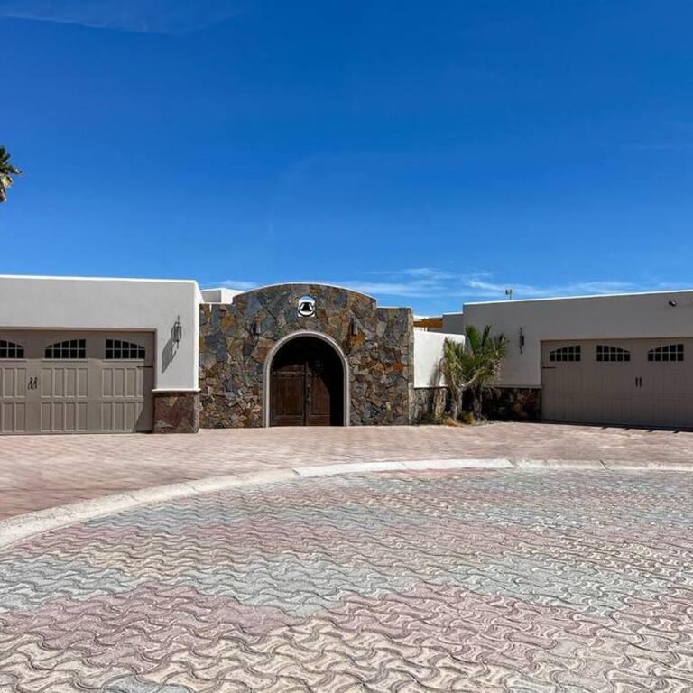 Costa Diamante Luxury Ocean Front Sandy Beach - Villa - 4