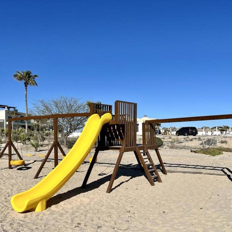 Costa Diamante Luxury Ocean Front Sandy Beach - Villa - 49