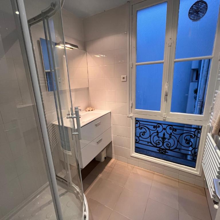 Vivre au Village des Batignolles - Appartamento con 2 Camere da Letto e Balcone - 7