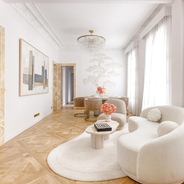 Artistic Luxury 3-Bedroom Apartment - Champs-Élysées - Three-Bedroom Apartment - 6