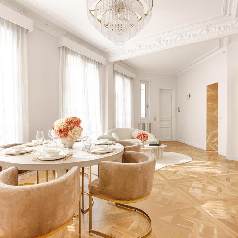 Artistic Luxury 3-Bedroom Apartment - Champs-Élysées - Three-Bedroom Apartment - 18