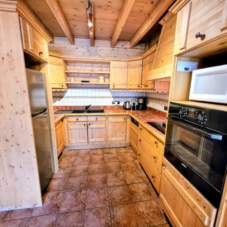 Charmant appartement 4 pièces au cœur des Gets avec balcon et parking - FR-1-598-82 - Apartment (8 Adults) - 5