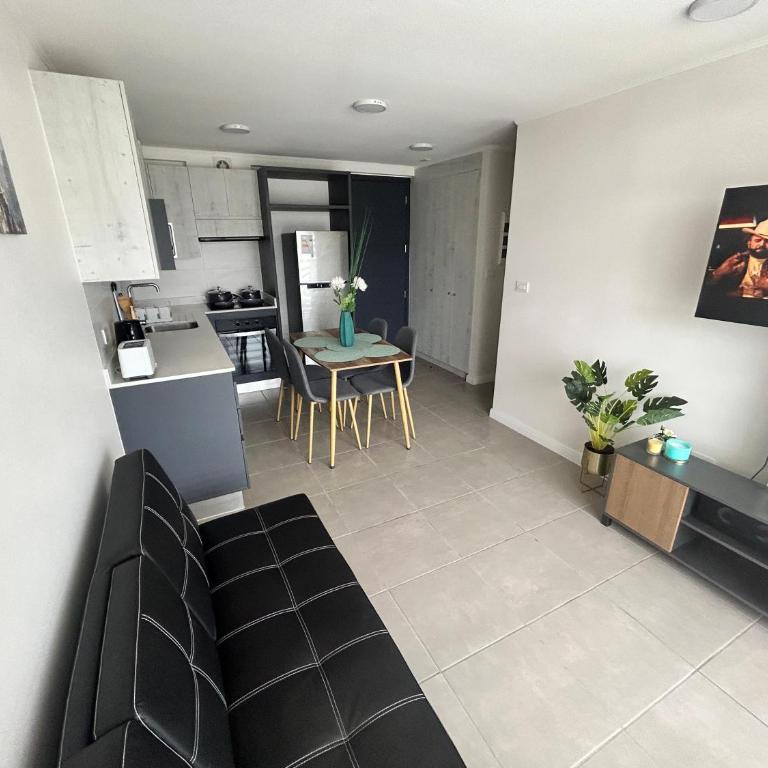Departamento a pasos del Faro - Apartamento de 2 dormitorios con terraza - 4