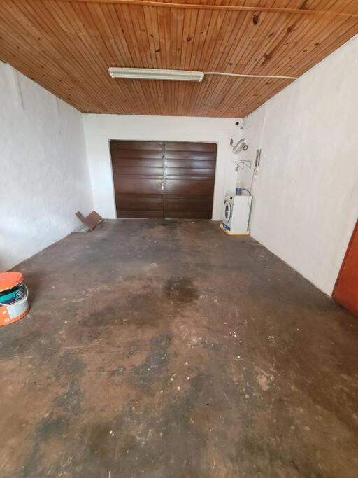 Casa amplia con garaje - Casa de 2 dormitorios - 4