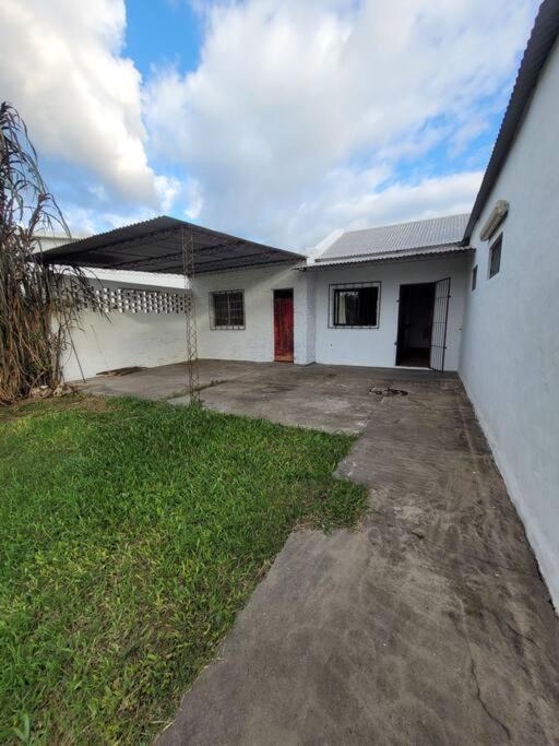 Casa amplia con garaje - Casa de 2 dormitorios - 21