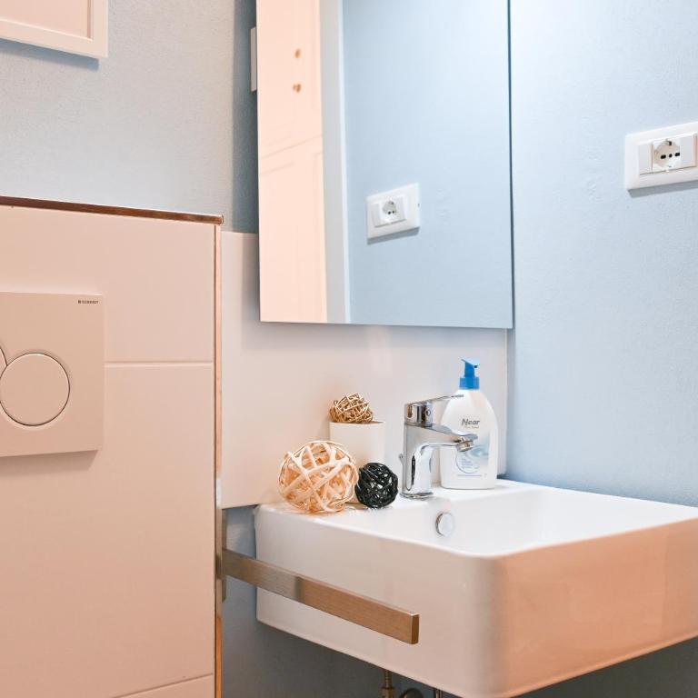 InnPisaRentals - The Modern City Flat - Appartamento - 61