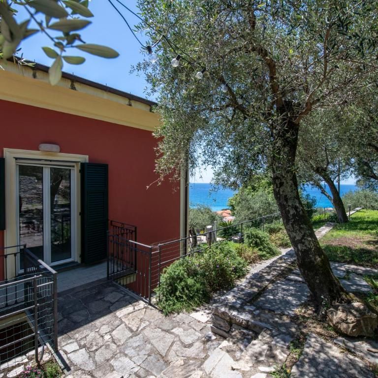 257b - Villetta Maiso - Vista Mare, Giardino e Piscina Privata a 2 minuti di auto dalle spiagge e mare - PARCHEGGIO PRIVATO INCLUSO - Appartamento con 3 Camere da Letto - 17