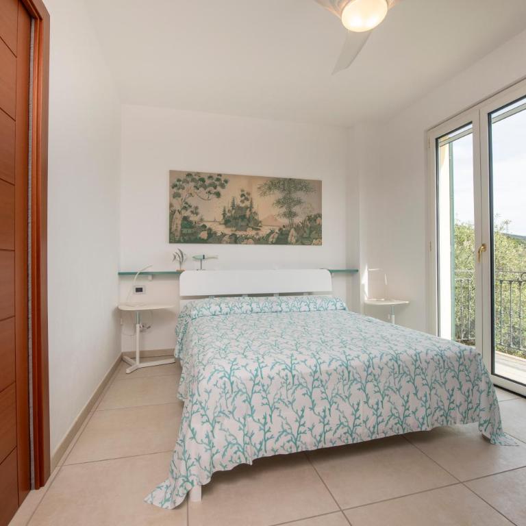 257b - Villetta Maiso - Vista Mare, Giardino e Piscina Privata a 2 minuti di auto dalle spiagge e mare - PARCHEGGIO PRIVATO INCLUSO - Appartamento con 3 Camere da Letto - 47