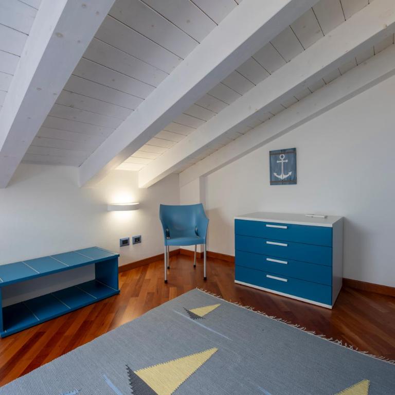 257b - Villetta Maiso - Vista Mare, Giardino e Piscina Privata a 2 minuti di auto dalle spiagge e mare - PARCHEGGIO PRIVATO INCLUSO - Appartamento con 3 Camere da Letto - 69