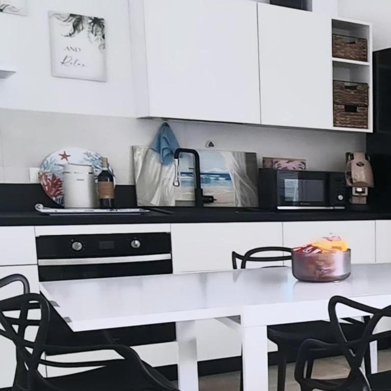 Elsa Holiday Home - Villa - 17