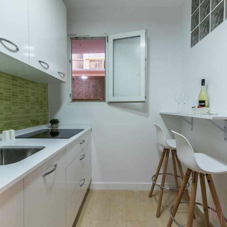 Lujo a tu alcance con spa y garaje, pleno centro - Apartamento de 2 dormitorios - 13