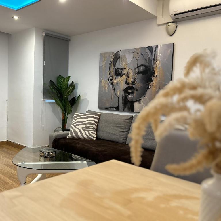 Lujo a tu alcance con spa y garaje, pleno centro - Apartamento de 2 dormitorios - 18