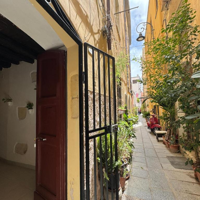 Kalma - at the picturesque Via Stretta - Two-Bedroom Townhouse - 14