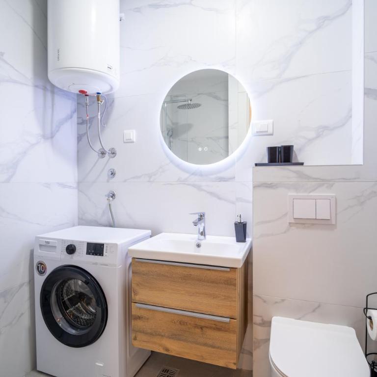 Sonrisa Apartments Kolasin - Apartman s 1 Spavaćom Sobom i Balkonom - 11