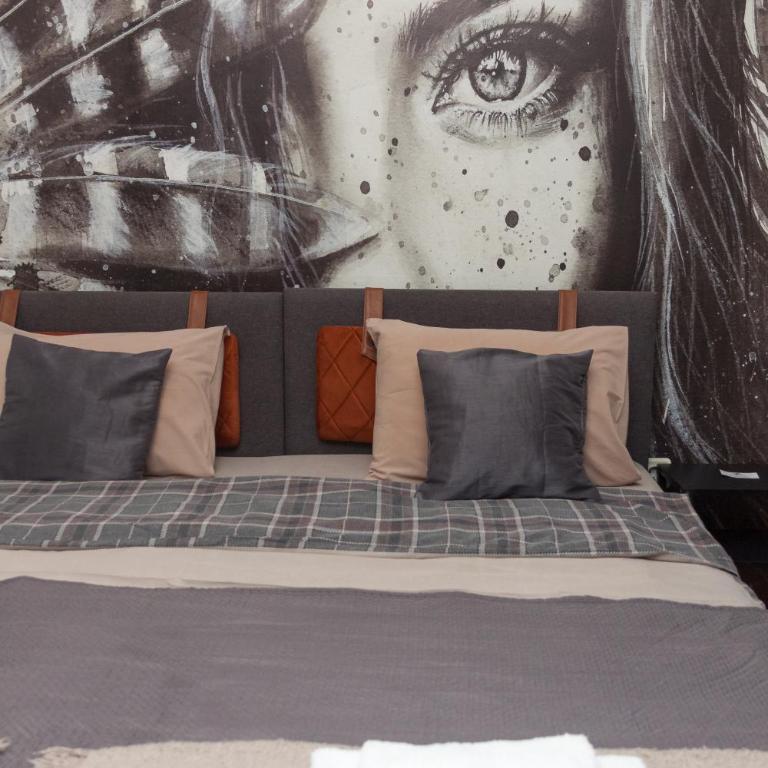 Red Clay Spa Apartments - Dvokrevetna Soba sa Bračnim Krevetom i Pogledom na Bazen - 2