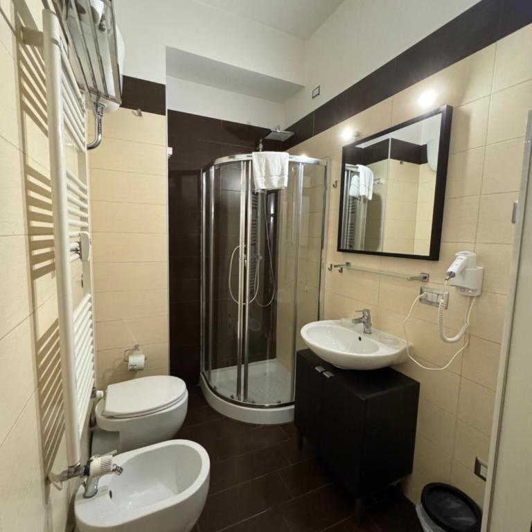 VATICAN LUXURY SUITE - Doppelzimmer mit eigenem Bad - 15