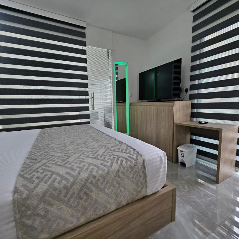 Hotel San Jeronimo Armenia - Habitación Superior con cama extragrande - 13