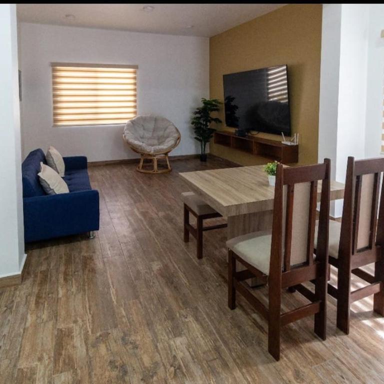 Casa a Mallorca, a 3 cuadras del malecón La Paz - Casa de 2 dormitorios - 24