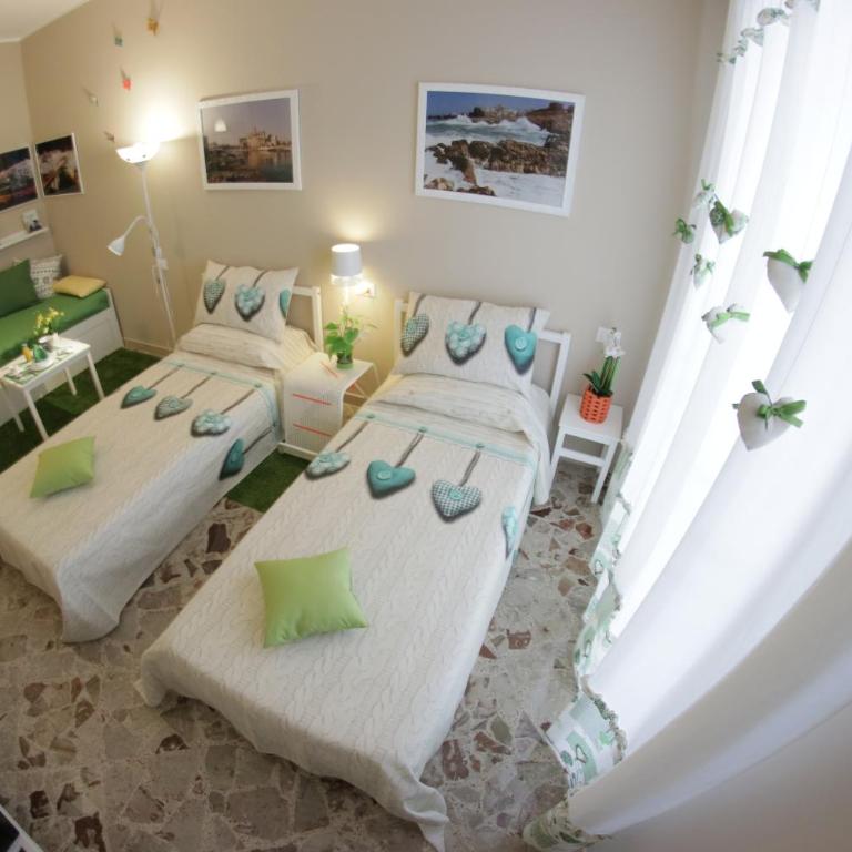 Dimora Pascali - "Home & Breakfast" - Camera Tripla con Balcone - 6