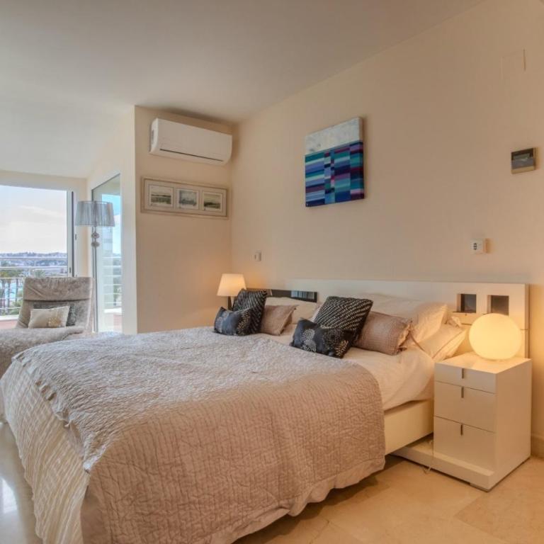 Ubicación, Location,Locatie 3 min Playa Arenal - Apartamento con vistas al mar - 6