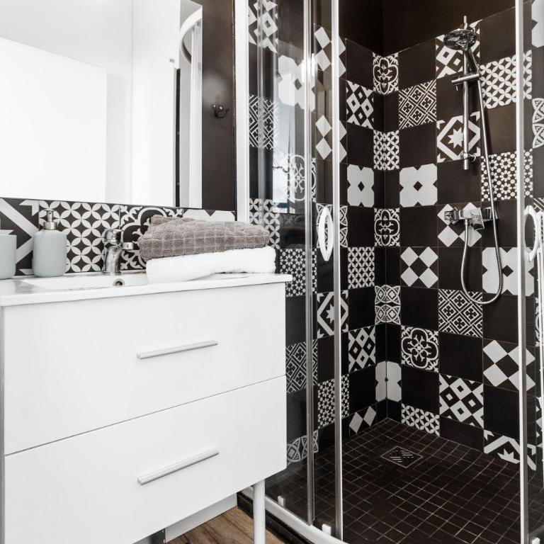 Chaleureux T2 centre ville au calme et patio - Appartamento con 1 Camera da Letto - 11