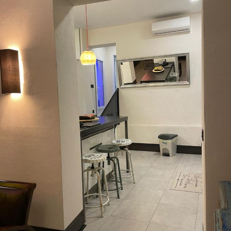 7 beds, 3bedR, Centro, SOL, Gran Via, metro Noviciado, Callao - Apartamento de 3 dormitorios - 6