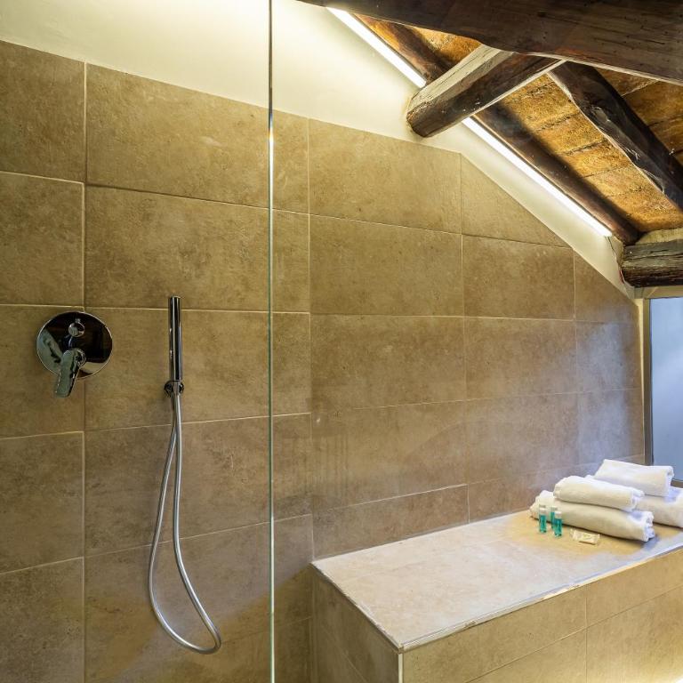 iFlat Campo dei Fiori View with SPA - Appartamento con 3 Camere da Letto - 42