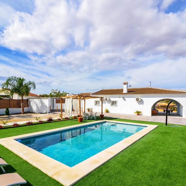 Cubo's El Sueño de los Abuelos Privacy Pool - Vacation Home - 1