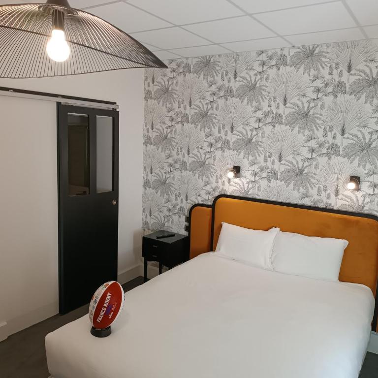 Contact Hôtel des Deux Moulins Limoges - Proche de la gare - Chambre Supérieure - 3