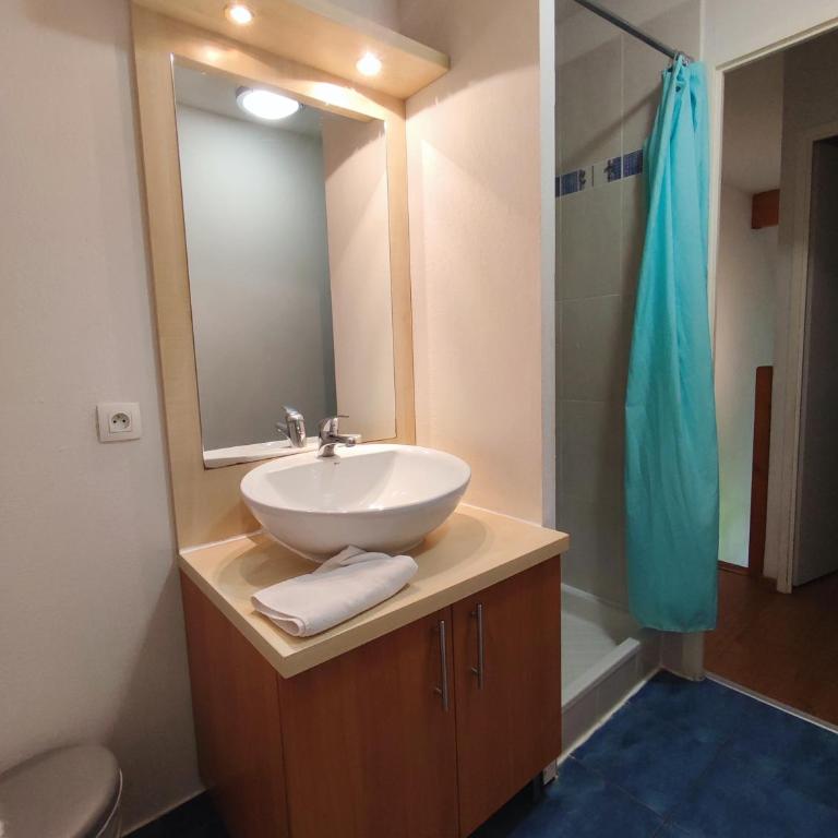 Résidence Val de Roland - Appartement en Duplex avec Balcon - 12